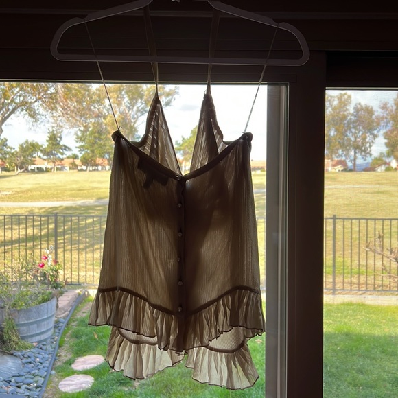 Robert Rodriguez size 2 cream halter top w/ pearl button up beading in back - Picture 2 of 3